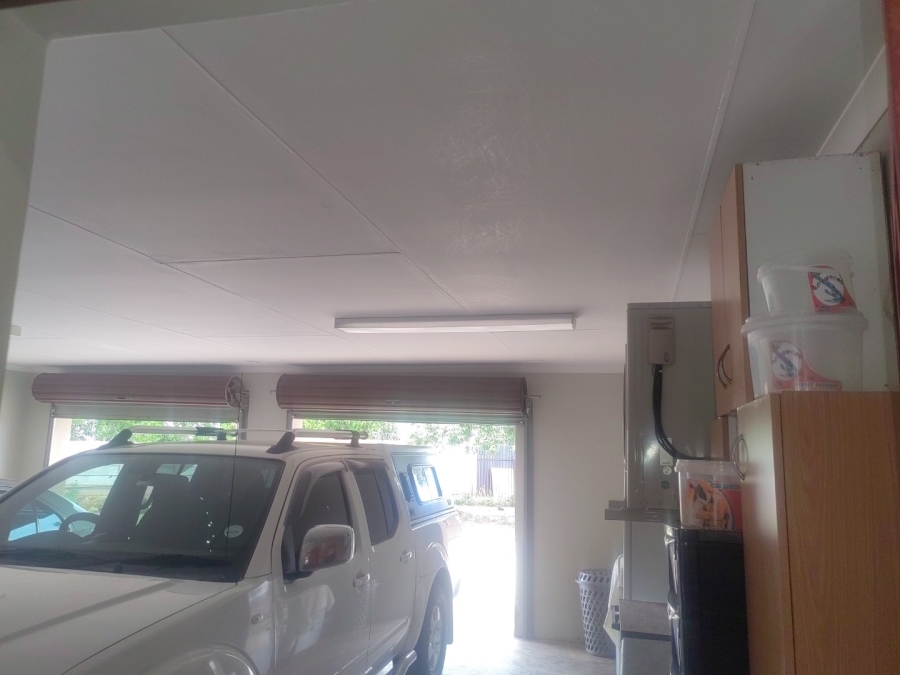 4 Bedroom Property for Sale in Rhodesdene Northern Cape